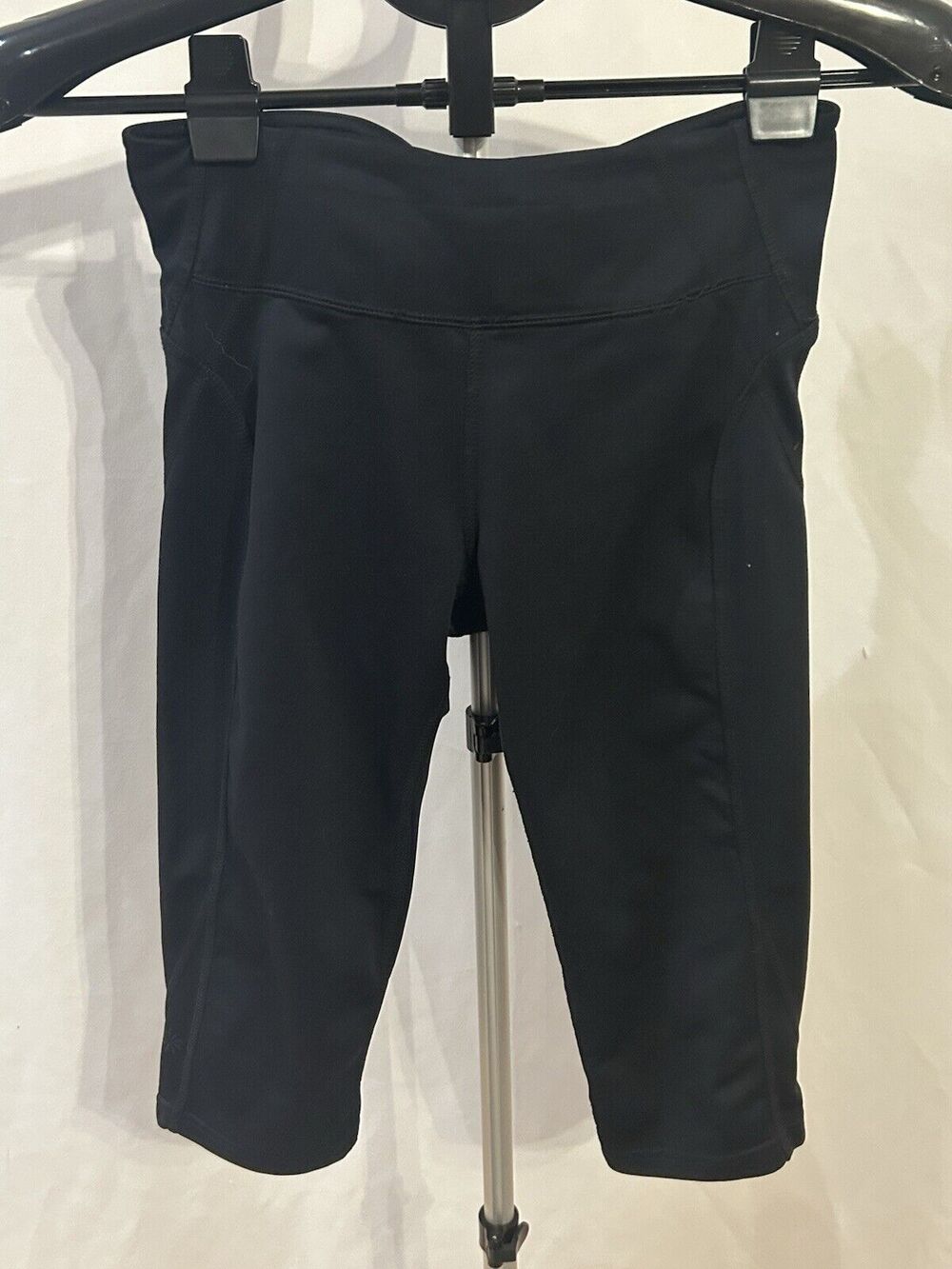Athleta Women's size XS Cropped Leggings